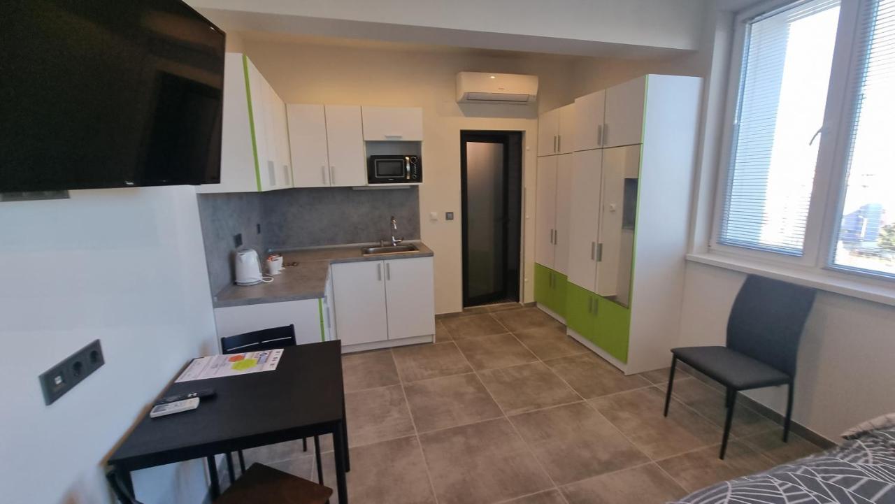 Dorm Bg Pet-Friendly Aparthotel Stara Zagora Buitenkant foto